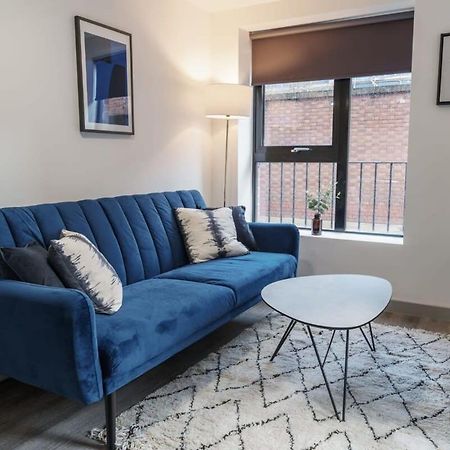 Lovely 1 Bed Apartment In Liverpool Centre Bagian luar foto